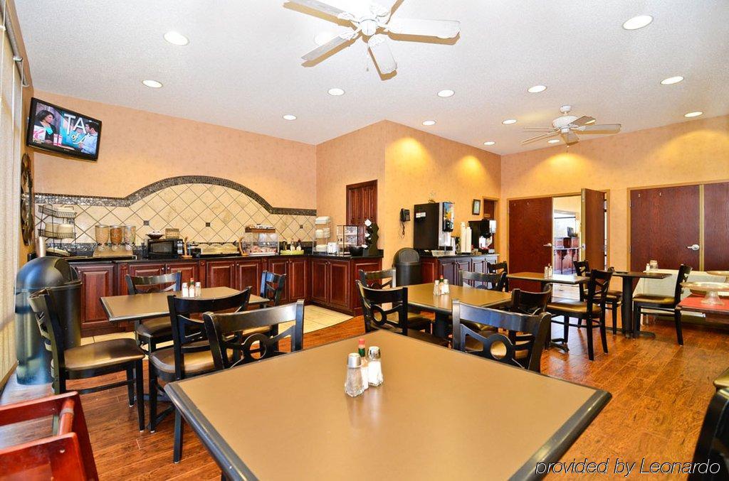 Best Western Plus Two Rivers Hotel & Suites Demopolis Restaurant photo